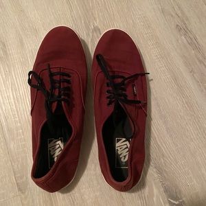Vans maroon size 10